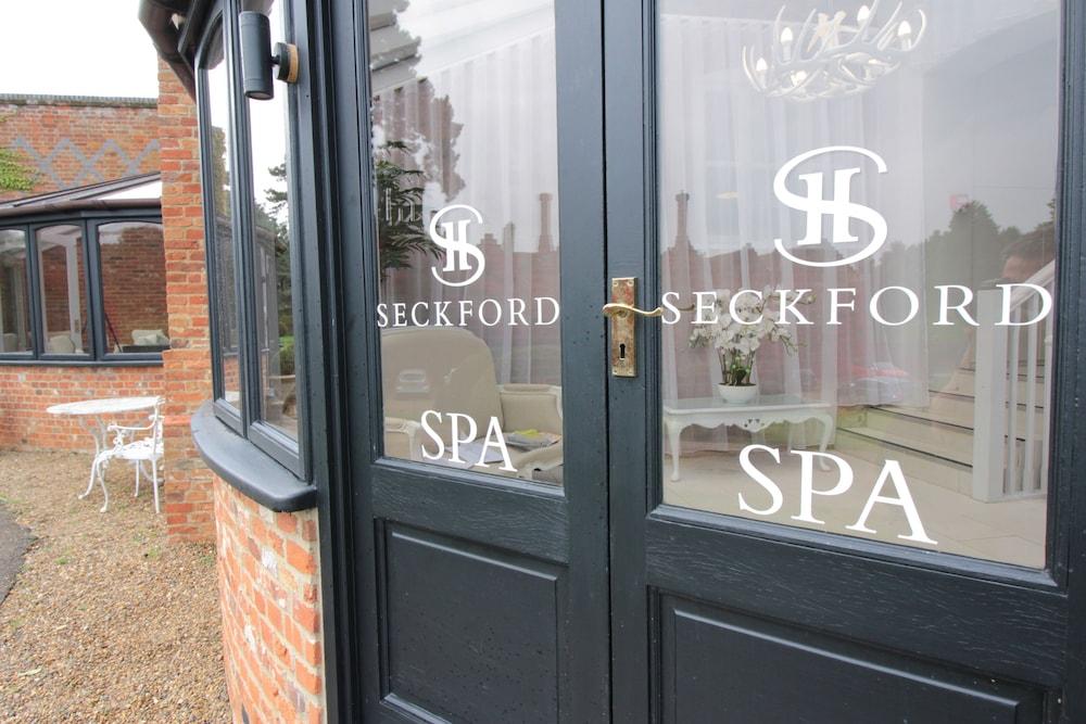 Seckford Hall Hotel & Spa Woodbridge Exterior foto